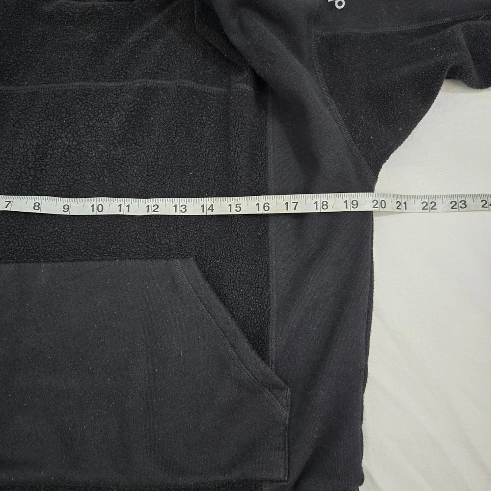 Alo Yoga Womens small‎ Black Sherpa Polar Fleece Mixed Media Pullover Hoodie
